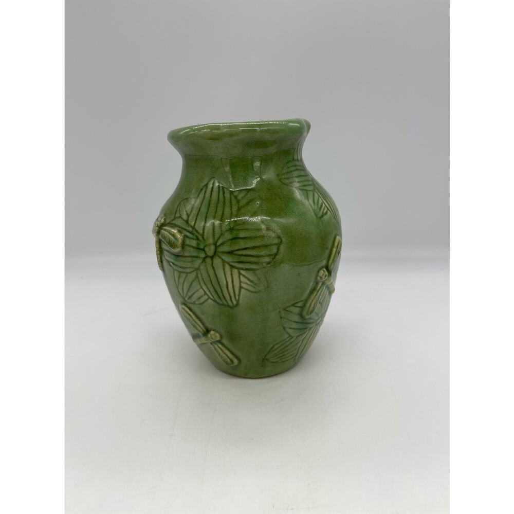 Four Corner Green Ceramic Dragonfly & Flowers Embossed Vase 6.75" - Picture 2 of 5